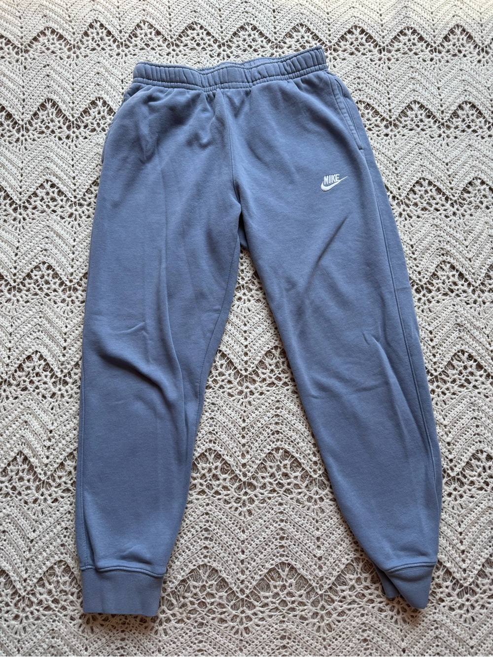 Nike Periwinkle Sweatpants Pockets Ties Size Small Casual Embroidered Sweats